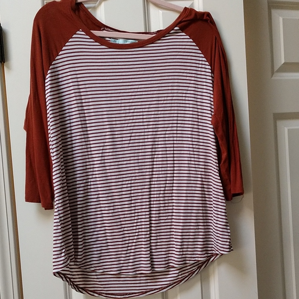 Mairices XL Baseball tee